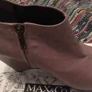max company shoes